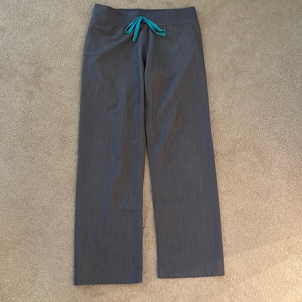 Livingston basic scrub pants